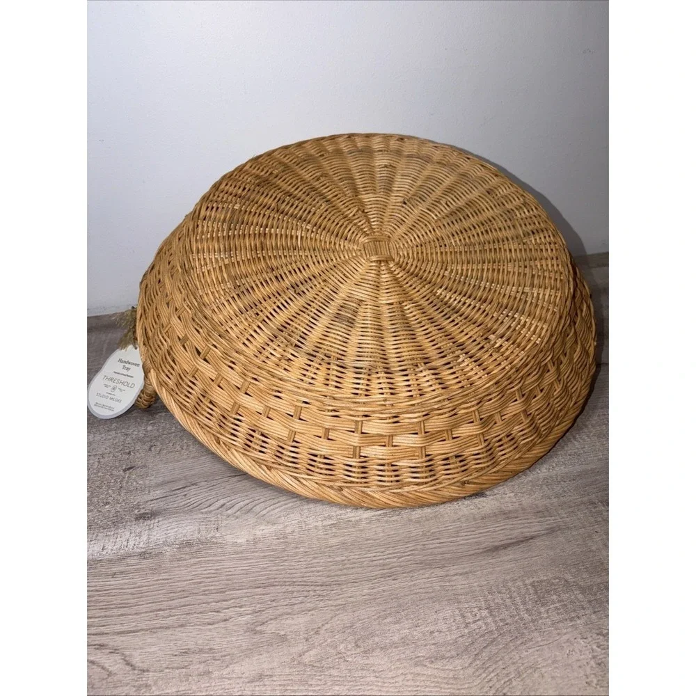 Studio Magee Round Basket‎ With Two Handles 18